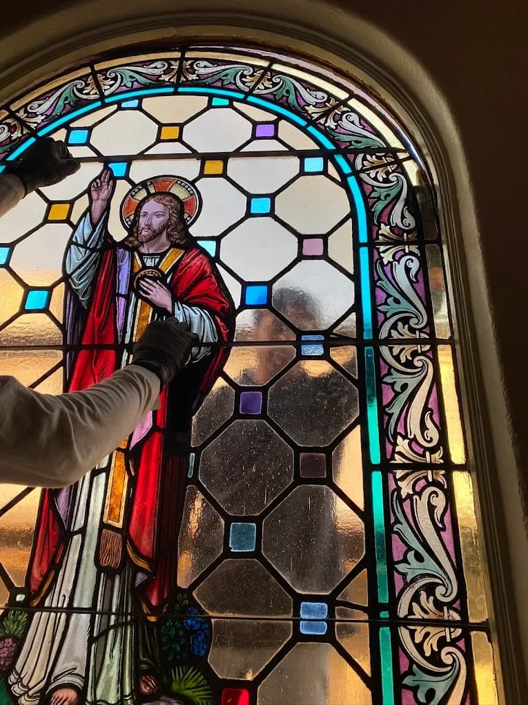 Begin with Photos, Context and the Right Questions stained glass service image